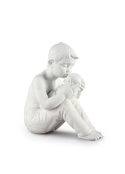 Welcome home Children Figurine