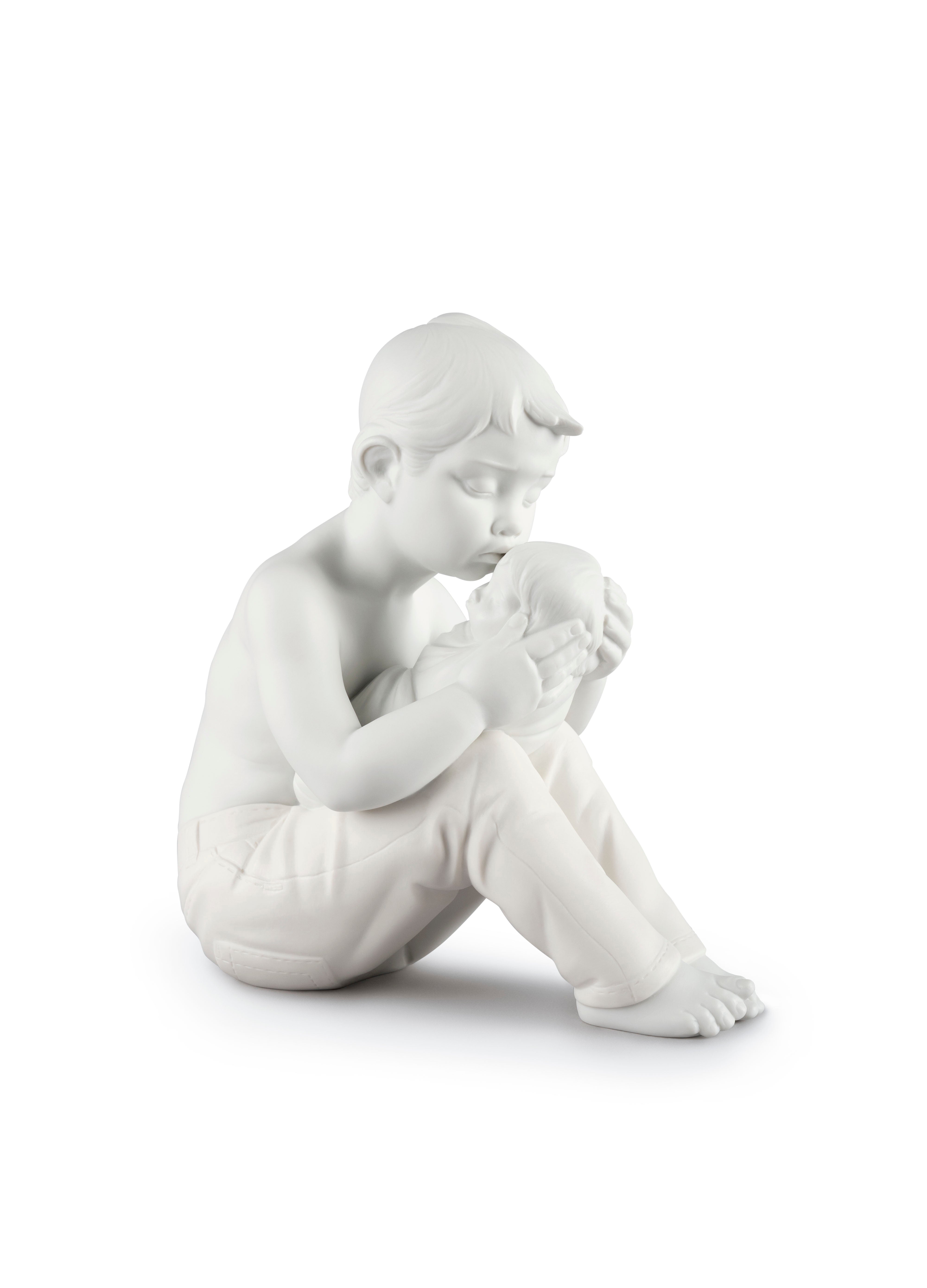 Welcome home Children Figurine
